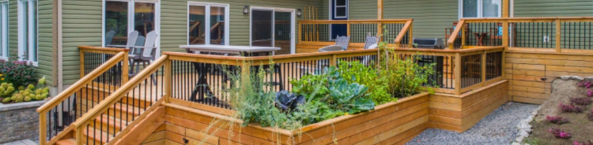 Un guide pour entretenir votre terrasse en bois 